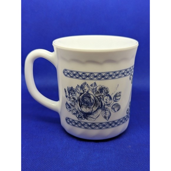 Arcopal France Honorine Floral Blue White Coffee Tea Mug - Picture 1 of 10